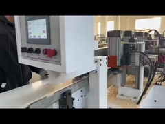 Máquina de desfilar de bolso de porta