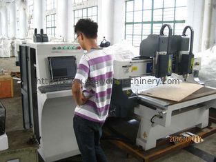 CNC de alimentação da máquina MX5826 da imprensa da membrana de H200mm máquina de cinzeladura de madeira automática