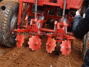 Máquina da sementeira da semente do trator da costeleta L14cm da máquina do plantador da mandioca de Ridging 120hp
