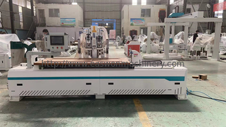 Máquina de porta CNC personalizável com eixo Z 20 Ferramenta de guia do leito de torno e 750W * 2/400W * 1 Servomotores