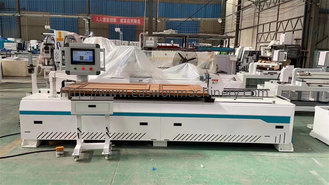 Máquina CNC para furação de fechaduras e ranhuras de dobradiças para a indústria de portas